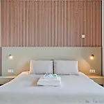 Comfort & Style In Vibrant Coliving Värdshus
