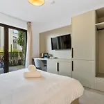 Comfort & Style In Vibrant Coliving *