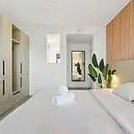 Comfort & Style In Vibrant Coliving Värdshus *