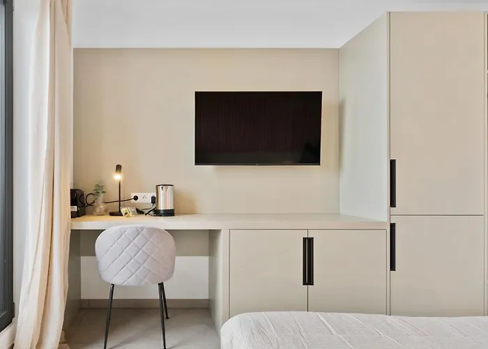 Kro Comfort & Style In Vibrant Coliving Luxembourg By