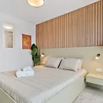 Comfort & Style In Vibrant Coliving Luxemburgo