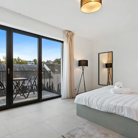 Comfort & Style In Vibrant Coliving Gasthof Luxemburg