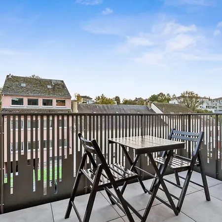 Comfort & Style In Vibrant Coliving Gasthof