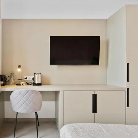 Gasthof Comfort & Style In Vibrant Coliving Luxemburg