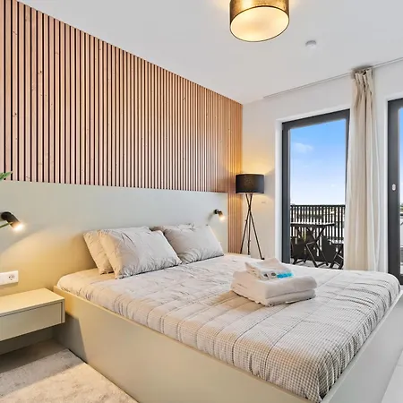 Comfort & Style In Vibrant Coliving Gasthof