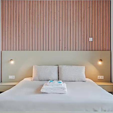 Comfort & Style In Vibrant Coliving Locanda