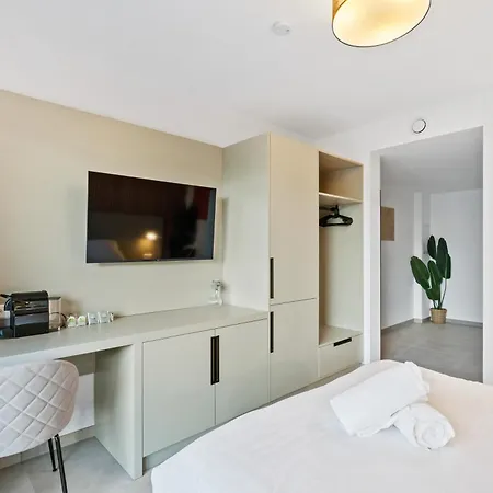 Comfort & Style In Vibrant Coliving Värdshus