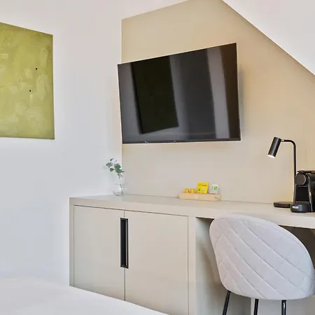 Locanda Comfort & Style In Vibrant Coliving