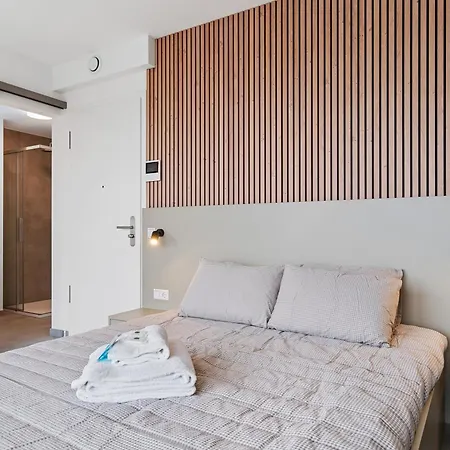 Comfort & Style In Vibrant Coliving Locanda Lussemburgo