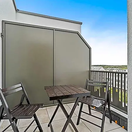 Inn Comfort & Style In Vibrant Coliving