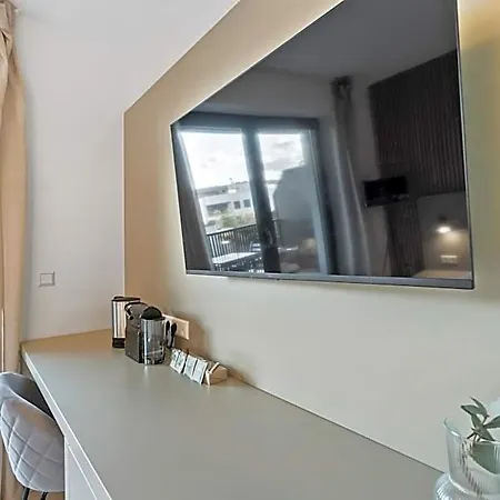 Comfort & Style In Vibrant Coliving * Luxembourg