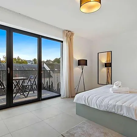 Inn Comfort & Style In Vibrant Coliving