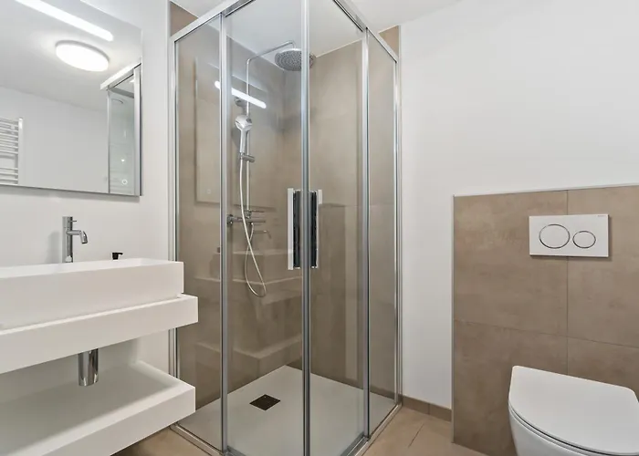 Comfort & Style In Vibrant Coliving Herberg Luxemburg