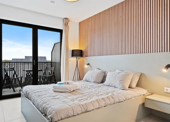 Comfort & Style In Vibrant Coliving Inn *