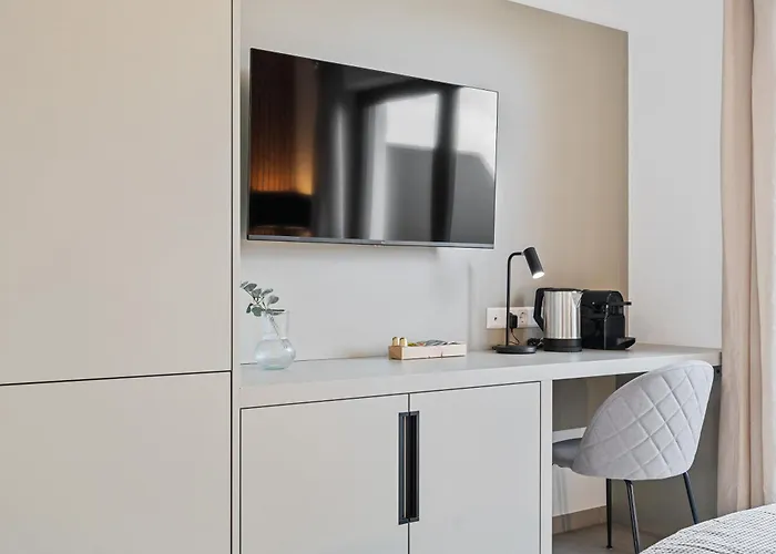 Comfort & Style In Vibrant Coliving Inn Luxemburgo