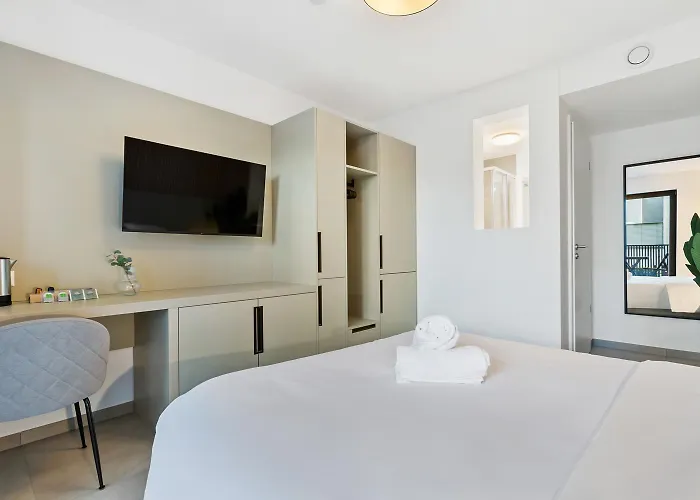 Kro Comfort & Style In Vibrant Coliving