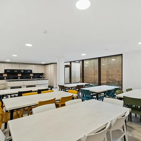 Comfort & Style In Vibrant Coliving * לוקסמבורג